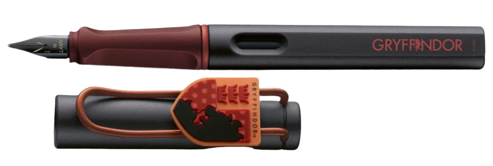 Harry Potter x LAMY Safari Special Edition Fountain Pen - Gryffindor