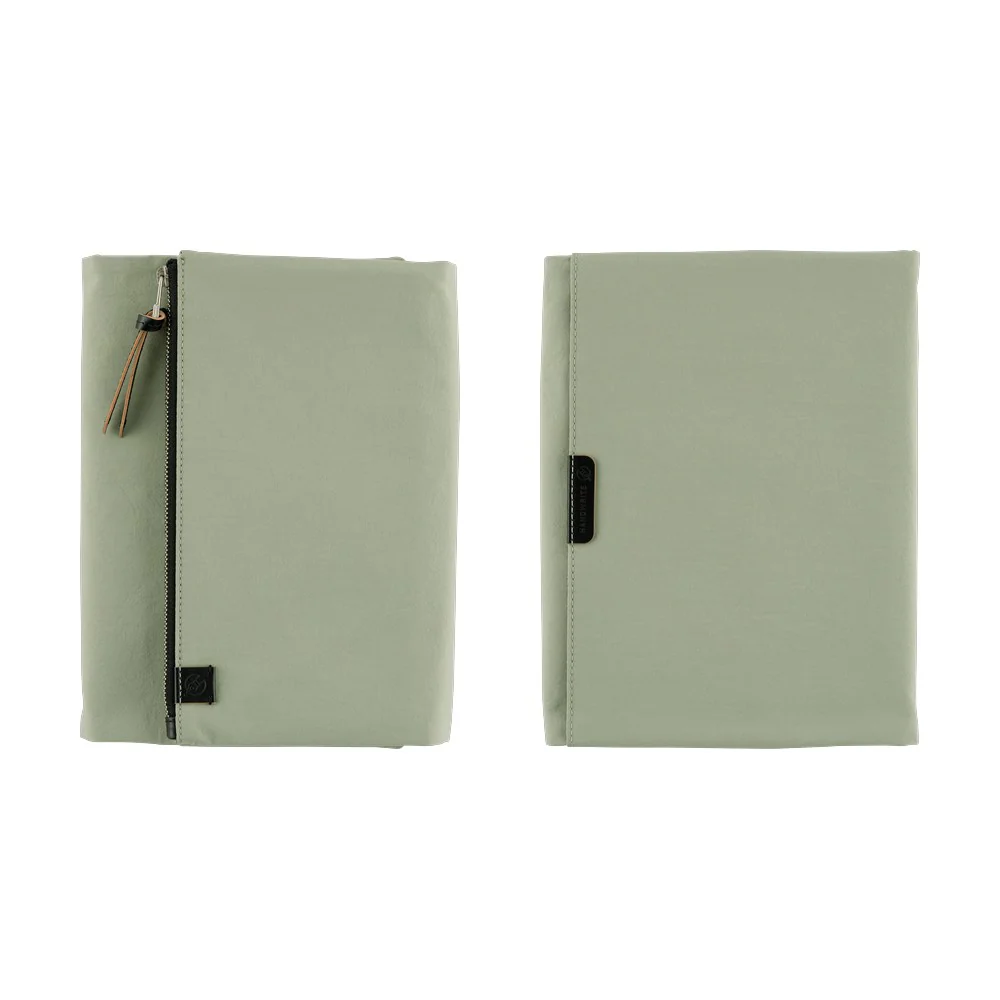 Hobonichi 2026 Cover Tragen in Oakmoss Tri-Fold with Magnetic Closure - A5 Cousin