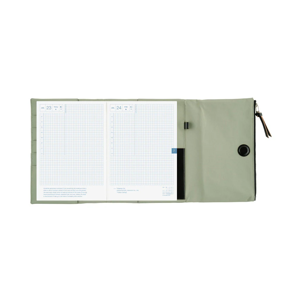 Hobonichi 2026 Cover Tragen in Oakmoss Tri-Fold with Magnetic Closure - A5 Cousin - Image 2